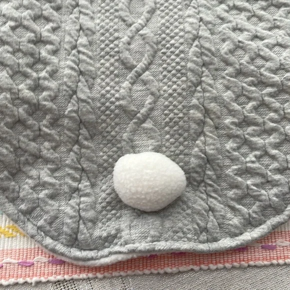 Small pet Bunny Sweater coat with Velcro size small grey color - Picture 2 of 3